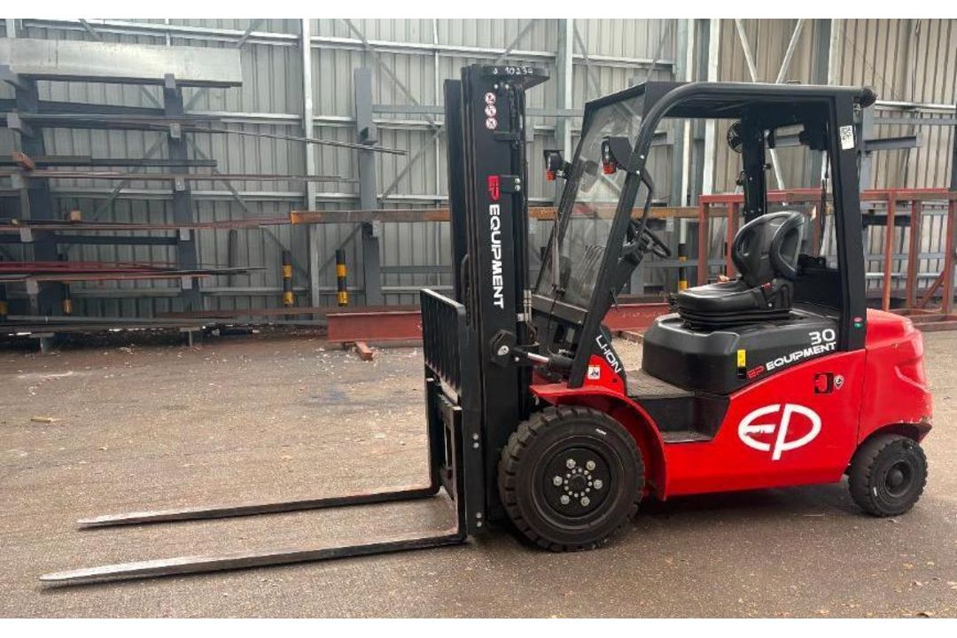 EP Type 30 Li-On Electric Forklift Truck, Capacity 3000kg (2023) (Location: Brentwood. Please Refer - Image 2 of 11