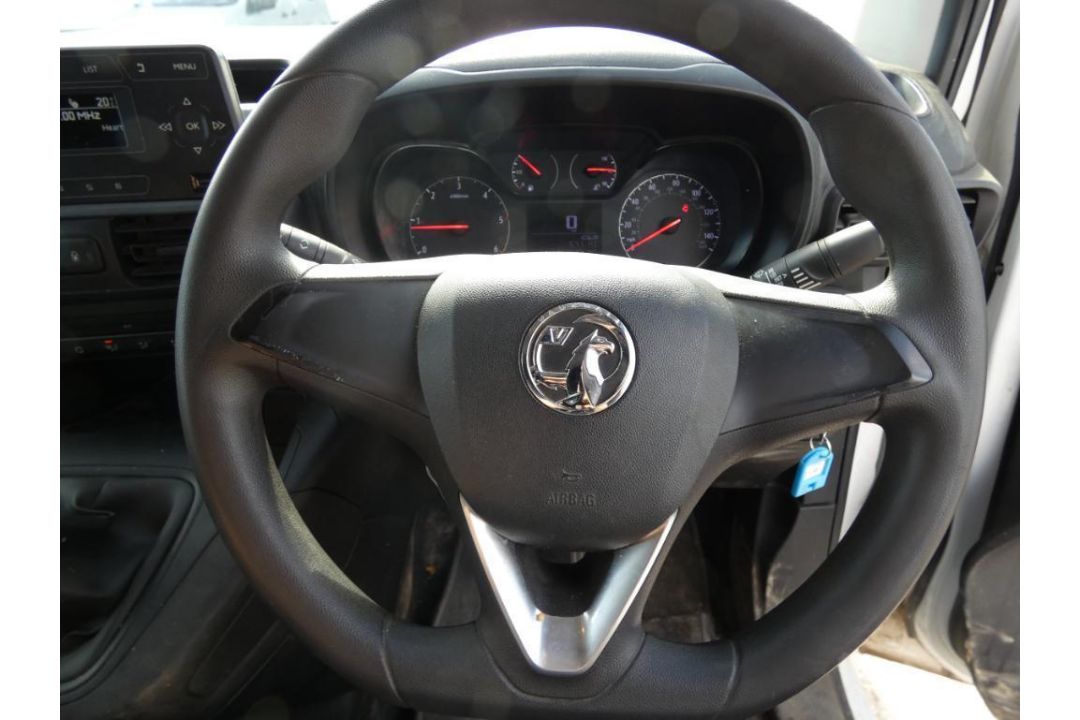 Vauxhall Combo Cargo L1 H1 Edition Van, Registration WM68 ZKE, MOT Valid Until 23rd November 2026, O - Image 18 of 21