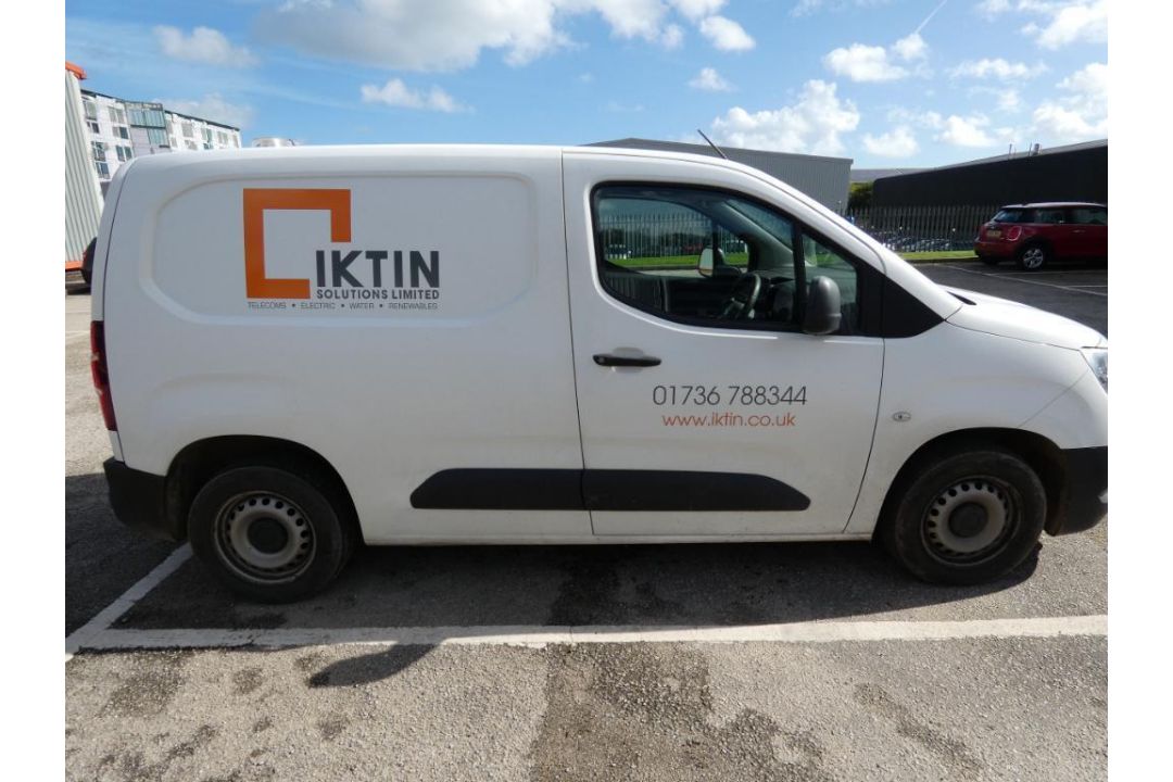 Vauxhall Combo Cargo L1 H1 Edition Van, Registration WM68 ZKE, MOT Valid Until 23rd November 2026, O - Image 8 of 21