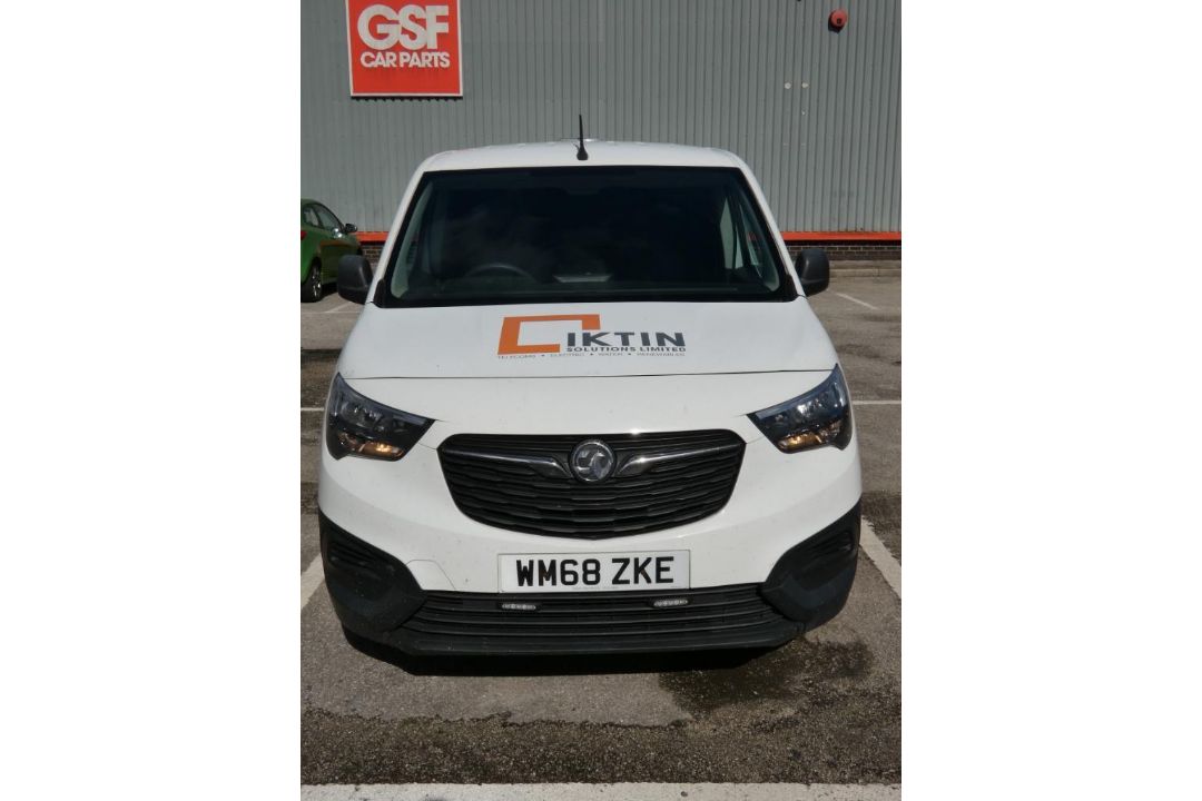 Vauxhall Combo Cargo L1 H1 Edition Van, Registration WM68 ZKE, MOT Valid Until 23rd November 2026, O - Image 5 of 21
