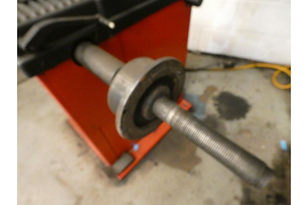 Hoffman Megaplan Tornado Wheel Balancer (2020), Serial Number B19903051251U, Single Phase (Location: - Image 4 of 7