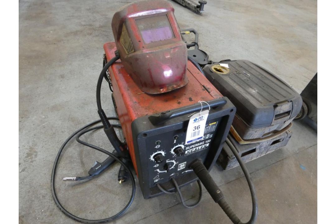 Sealey Supermig 180 Welder & Karcher BR 40/10C Floor Cleaner (Both for Spares or Repair) (Location: - Image 1 of 2