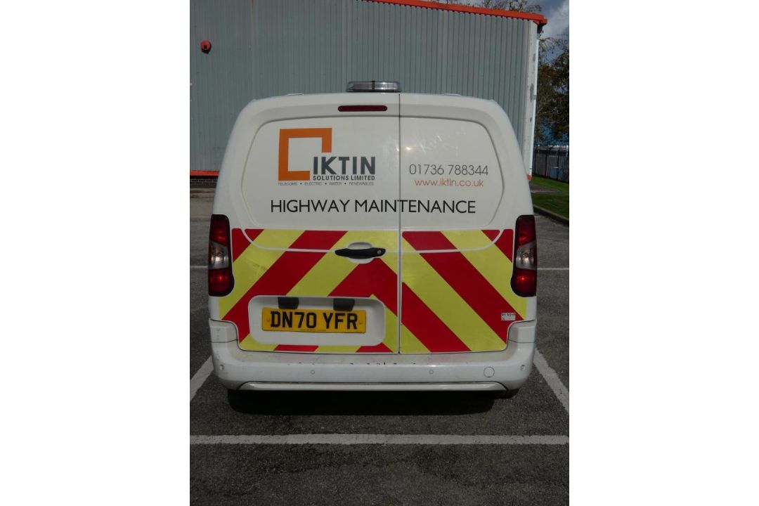 Vauxhall Combo Cargo L2 H1 Sportive Van, Registration DN70 YFR, MOT Expired 29th September 2026, Odo - Image 7 of 26