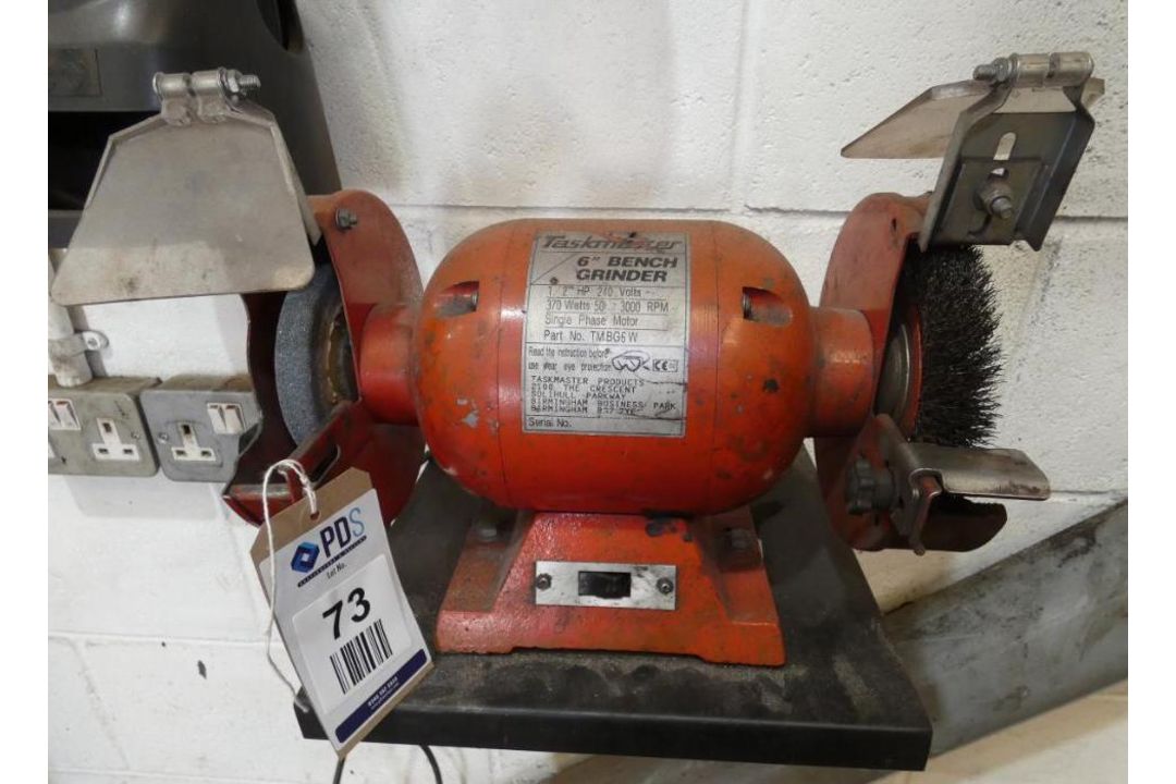TaskMaster 6in Bench Grinder (Location: Penryn. Please Refer to Important Information) - Image 1 of 2