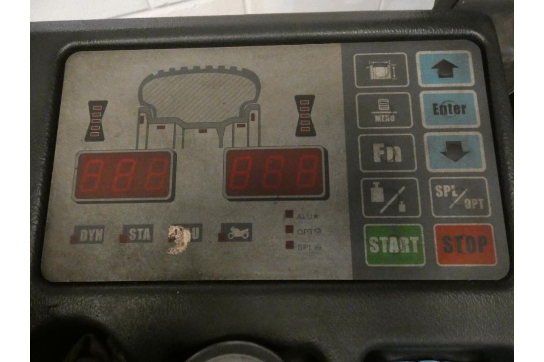Hoffman Megaplan Tornado Wheel Balancer (2020), Serial Number B19903051251U, Single Phase (Location: - Image 3 of 7