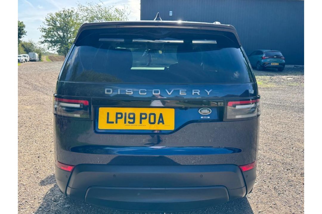 Land Rover Discovery 3.0 SDV6 306 S Commercial Auto, Registration: LP19 POA, First Registered 30th M - Image 6 of 23