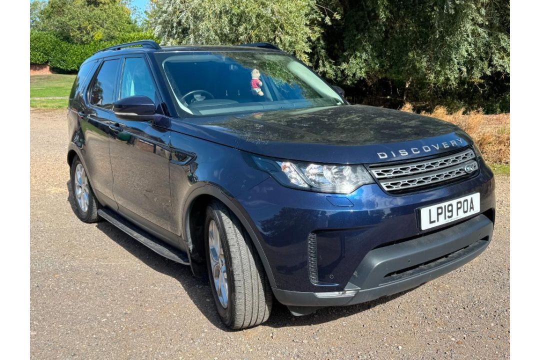 Land Rover Discovery 3.0 SDV6 306 S Commercial Auto, Registration: LP19 POA, First Registered 30th M - Image 2 of 23