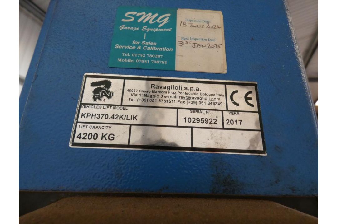 Ravaglioli KPH370.42K/LIK 2-Post High Vehicle Lift (2017), Capacity 4200kg, Serial Number 10295922 ( - Image 7 of 7