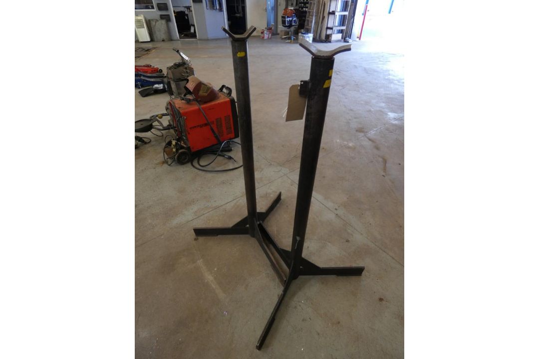 Pair of High Axle Stands (Location: Penryn. Please Refer to Important Information) - Image 2 of 2