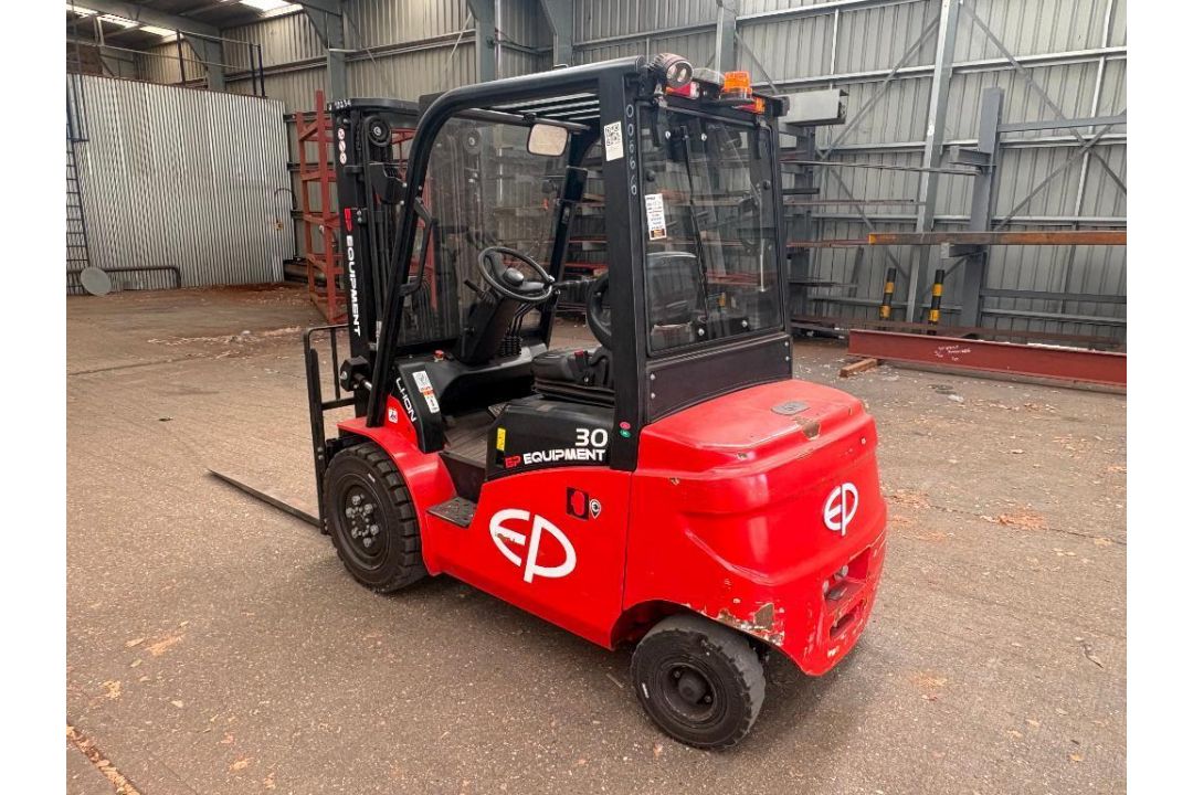 EP Type 30 Li-On Electric Forklift Truck, Capacity 3000kg (2023) (Location: Brentwood. Please Refer - Image 4 of 11