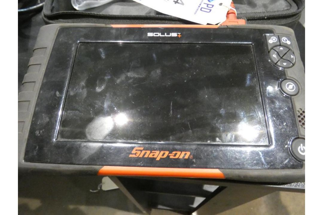 Snap-on Solus+ EESC337 Diagnostics Unit (Location: Penryn. Please Refer to Important Information) - Image 2 of 5