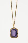 Halskette mit Amethystanhänger