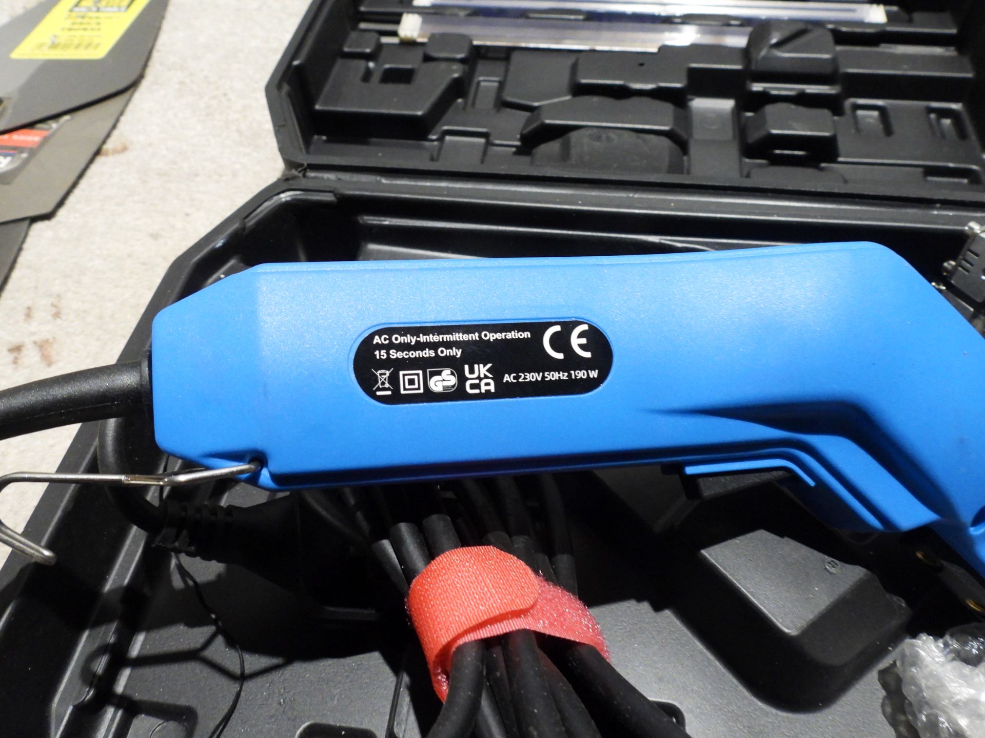 VD-190 Hot Knife Cutter, 240v (Location: Castleford. Please Refer to Important Information) - Image 2 of 2