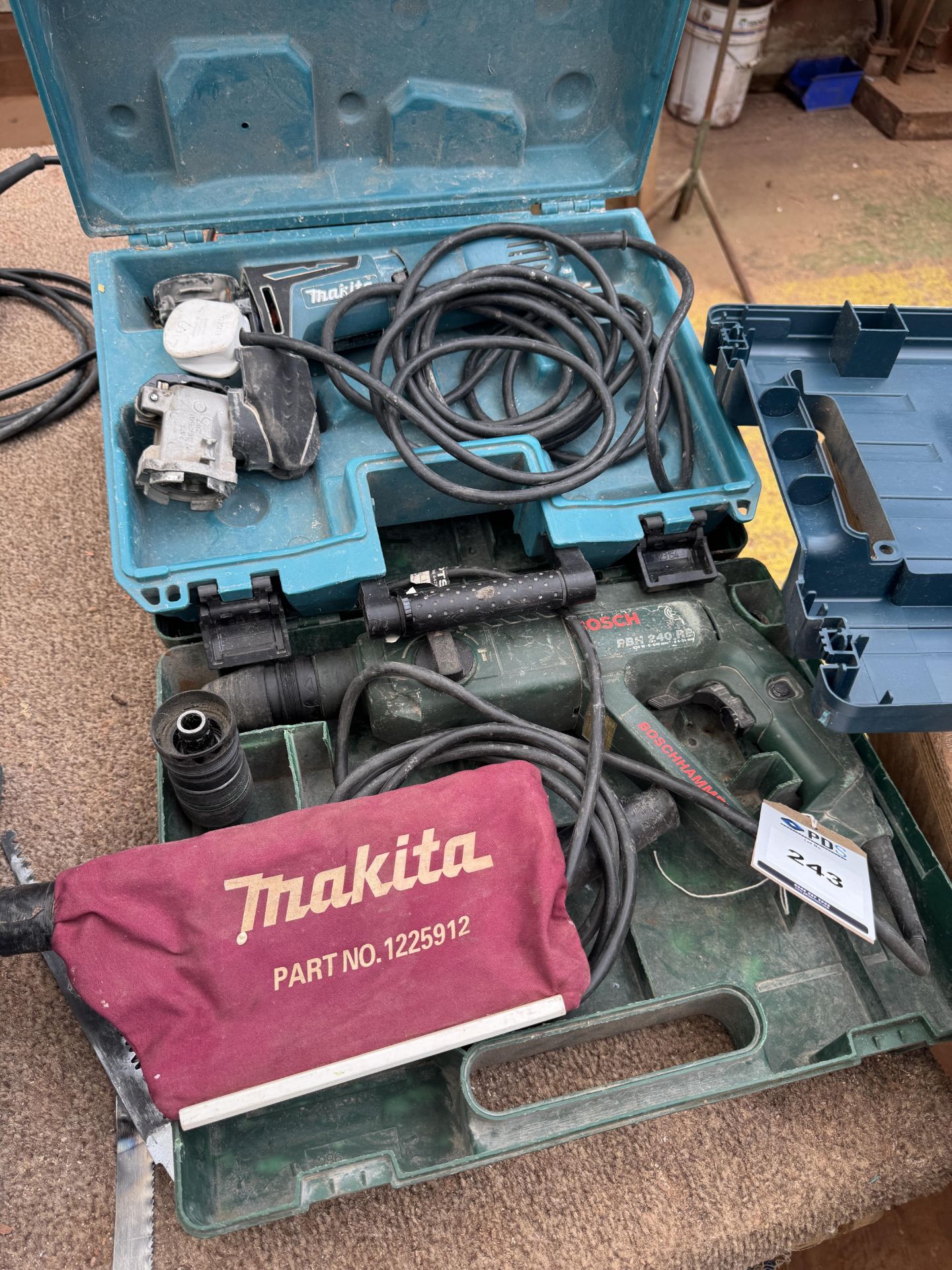 Bosch Hammer Dill & Makita Multi Tool (for Spares) (Location: Chester. Please Refer to Important