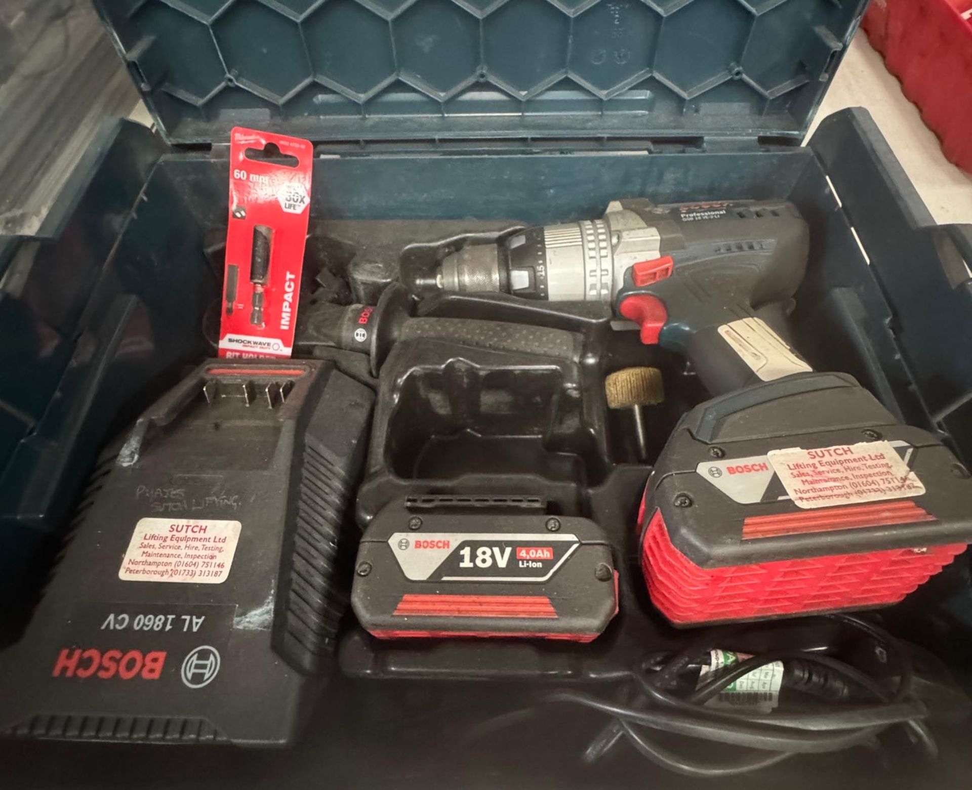Bosch Cordless Drill with GAL 1860 Charger & 18v Li-Ion Battery (Location: Brentwood. Please Refer