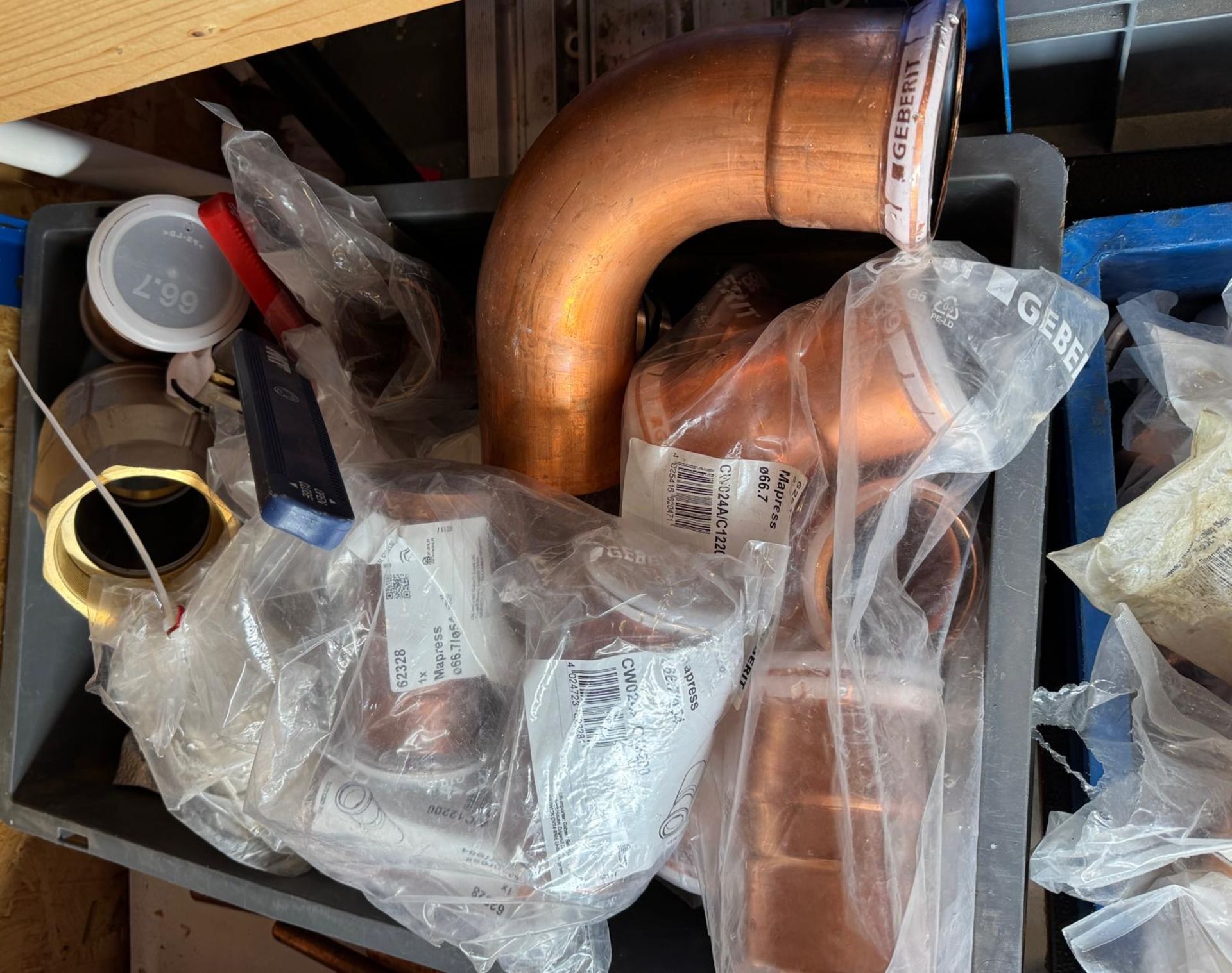 Large Quantity of (Predominately) Copper Fittings Contained In Fourteen Crates & Small Quantity of - Image 8 of 20