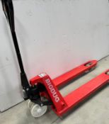 BigDug Pallet Truck, Capacity 2000kg (Location: Brentwood. Please Refer to Important Information)