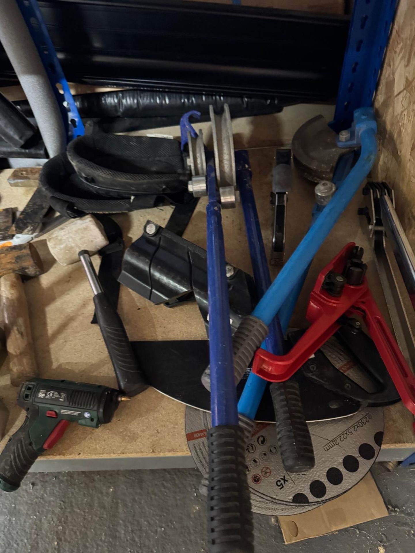 Hand Tools, Pipe Benders, Step Ladders, Metal Fittings, Valiant 0010027981 Valve Set, Table Top - Image 2 of 9