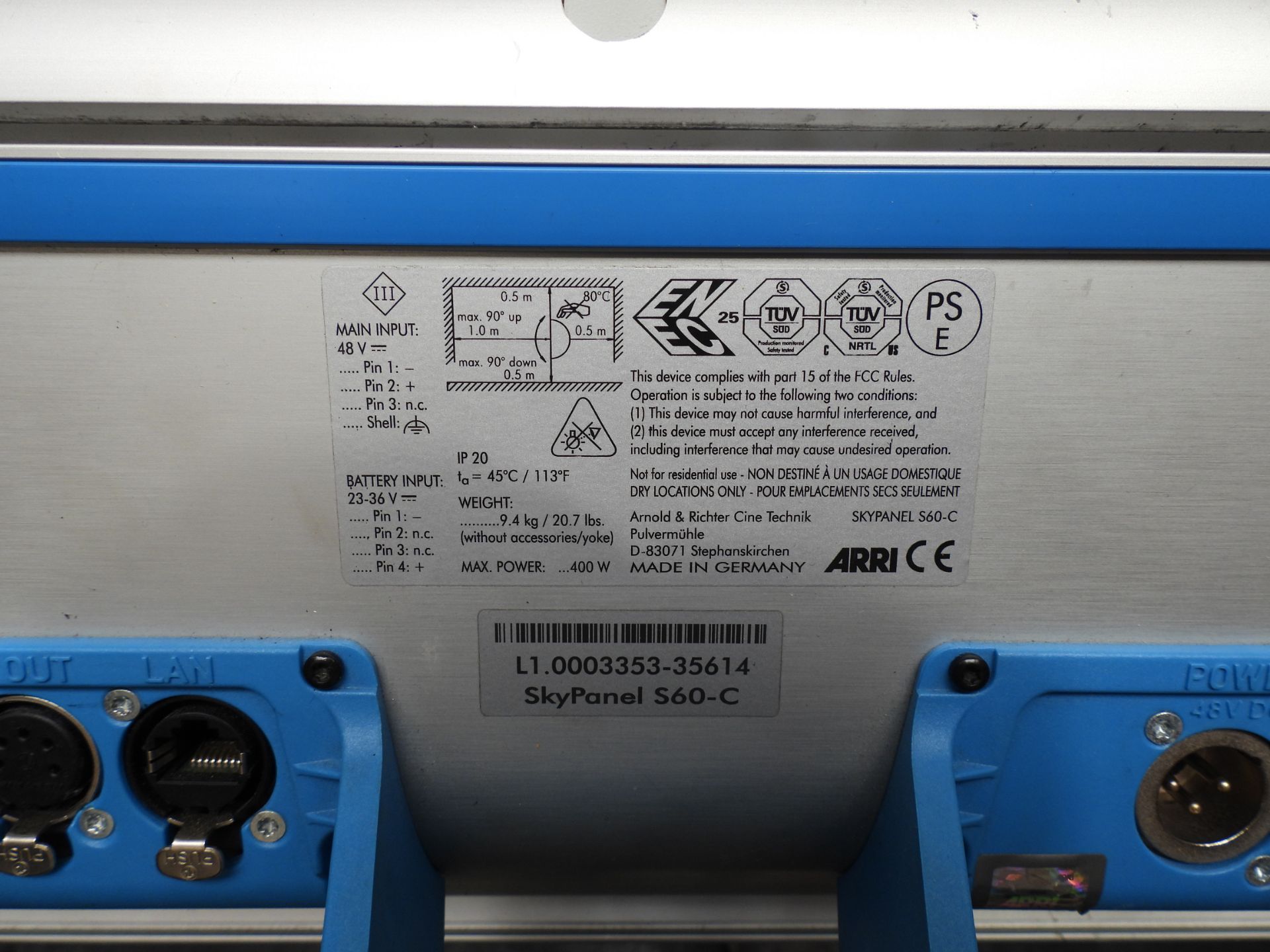 ARRI Skypanel S 60-C Lighting Unit, Serial Number L1.0003353-35614 with Accessories in Flight Case - Image 3 of 5