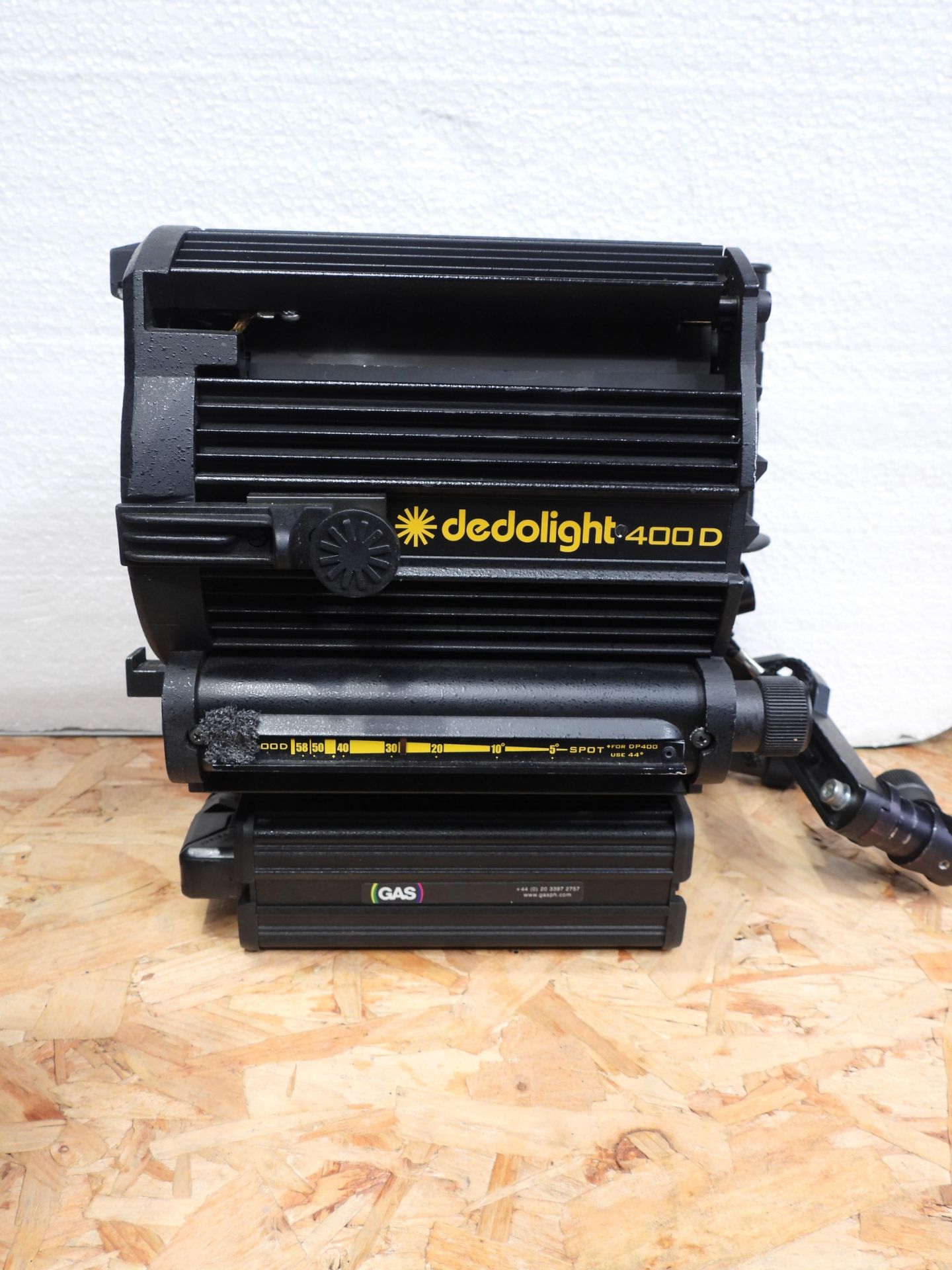 Dedolight 400D Studio Light, Serial Number 6133 with Ballast an Accessories in Nanuk 950 Case - Image 3 of 4