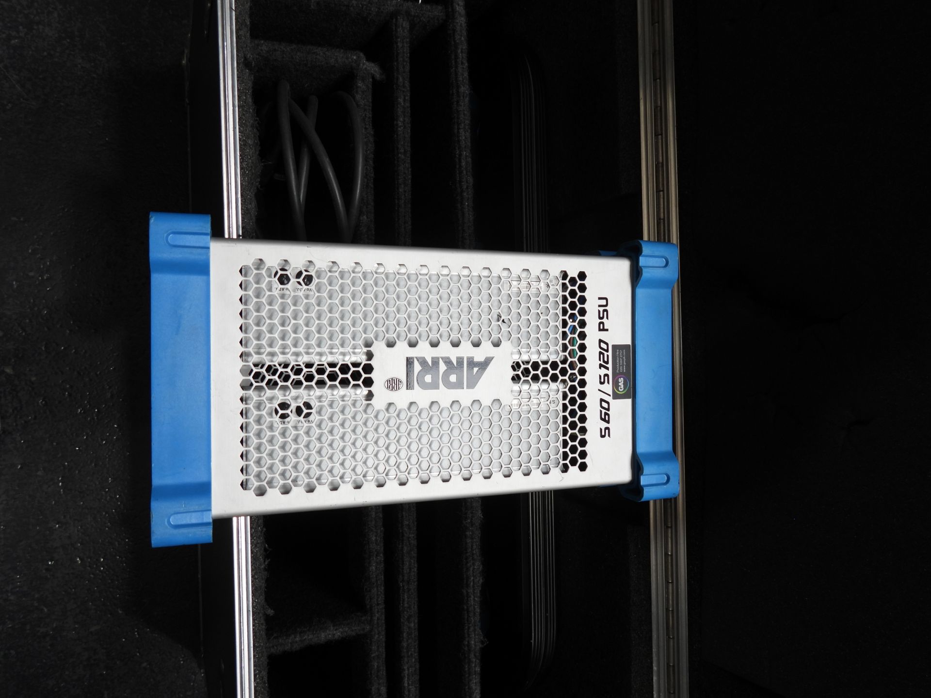 ARRI Skypanel S 60-C Lighting Unit, Serial Number L1.0003353-35614 with Accessories in Flight Case - Image 4 of 5