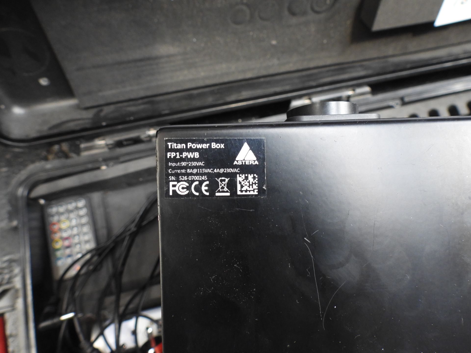 Astera Titan 8 Tube Kit Serial Number 526 0700245 with Carry Case - Image 2 of 2
