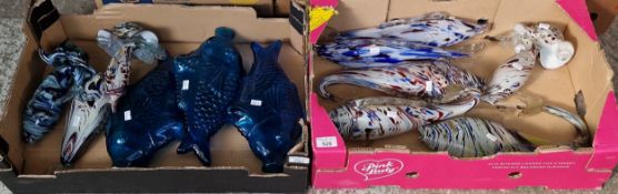Two boxes of assorted Murano style glass fish sculptures. (2) (B.P. 21% + VAT)