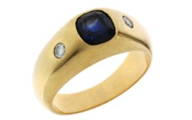 Ring 13,99g 750/- Gelbgold mit 2 Diamanten zus. ca. 0,20 ct. und Saphir, Ringgröße ca. 62