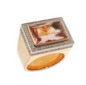 Hofacker Ring 31,55g 750/- Gelbgold mit 68 Diamanten ca. 0,68 ct. F/vvs-vs und Morganit, Ringgröß...