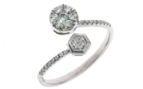 Ring 2,40g 750/- Weißgold mit 30 Diamanten ca. 0,35 ct., Ringgröße ca. 55