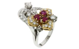 Ring 8,72g 750/- Gelbgold und Weißgold mit Diamant ca. 0,20 ct. F/si, Diamant 0,15 ct. F/si und 3...