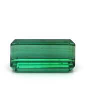 Turmalin 8.34 ct.. Laenge ca. 16.67 mm x Breite ca. 8.66 mm x Hoehe ca. 6.20 mm
