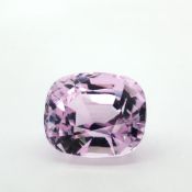 Kunzit. 22.61 ct.. Laenge ca. 16.77 mm x Breite ca. 14.28 mm x Hoehe ca. 12.38 mm