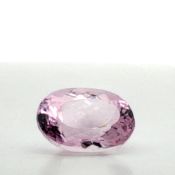 Kunzit 16.13 ct.. Laenge 17.87 mm. Breite 13.10 mm. 9.67 mm