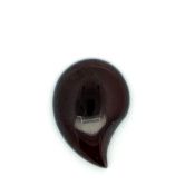 Rhodolith zu 11.64 ct.. Laenge 18.57 mm. Breite 12.92 mm. Hoehe 4.91 mm