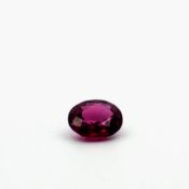 Rubin 1.00 ct. 6.60 x 5.39 x 3.14 mm, mit Zertifikat