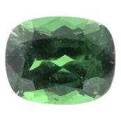 Tsavorit 1.78 ct.. Laenge ca. 7.81 mm x Breite ca. 6.22 mm x Hoehe ca.4.34 mm mit Zertifikat