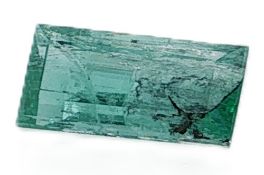 Smaragd 1.88 ct. . Laenge 1.1 mm x Breite 0.5 mm x 0.4 mm