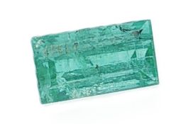 Smaragd 1.71 ct. . Laenge 0.9 mm x Breite 0.5 mm x 0.4 mm