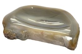 Farbstein Schale 380.55 g Masse ca. 13x8.00x2.50 cm