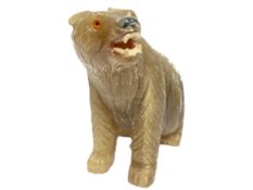 Farbstein Objekt Baer 362.79 g Masse ca. 7.50x4.50x11.50 cm