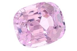 Kunzit. 22.61 ct.. Laenge ca. 16.77 mm x Breite ca. 14.28 mm x Hoehe ca. 12.38 mm