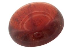 Granat 37.27 ct.. ca. 22.11 x 7.34 mm