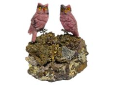 Farbstein ca. 567.40 g. ca. 9x6.50x7 cm