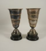 Paar Art Deco-Kelche