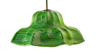 Suspension, série Ninfee par Toni Zuccheri (1936-2008), circa 1960, en verre vert, h. 27 cm, diam. 6