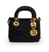 Christian Dior, sac Lady Dior Mini en tissu matelassé cannage noir, bandoulière, 14x17 cm