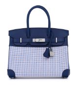 Hermès, sac Birkin 30 en cuir Swift bleu saphir et toile Quadrillage écru, mauve et bleu, année 2022