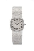 Piaget, réf. 9236 A 6, montre-bracelet en or gris 750 sertie de diamants, années 1970 Mouvement: c