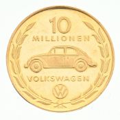 Allemagne, "10 millions de Volkswagen", médaille commémorative en or 900, 1965, revers au profil d'H